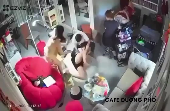 Ninh Sơn – Ninh Thuận Nghe bảo mẫu thuận tình cảm,ông kia ghen nên chọc bà này quá trời xong về nhà tính 44