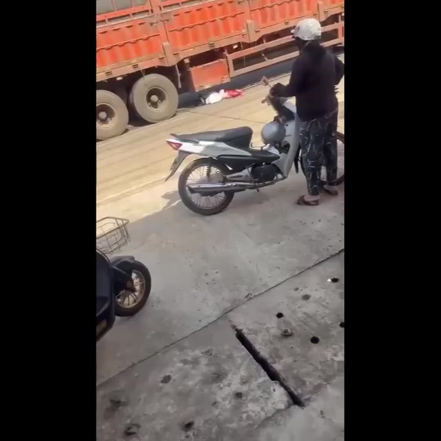 Katum – Tây Ninh TNGT nghiêm trọng khiến 1 e học sinh tuvong không nguyên vẹn.Nghe em kêu cứu mà thương quá